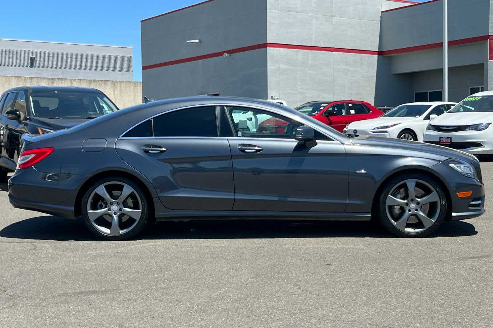 Thumbnail: 2012 Mercedes-Benz CLS - 6