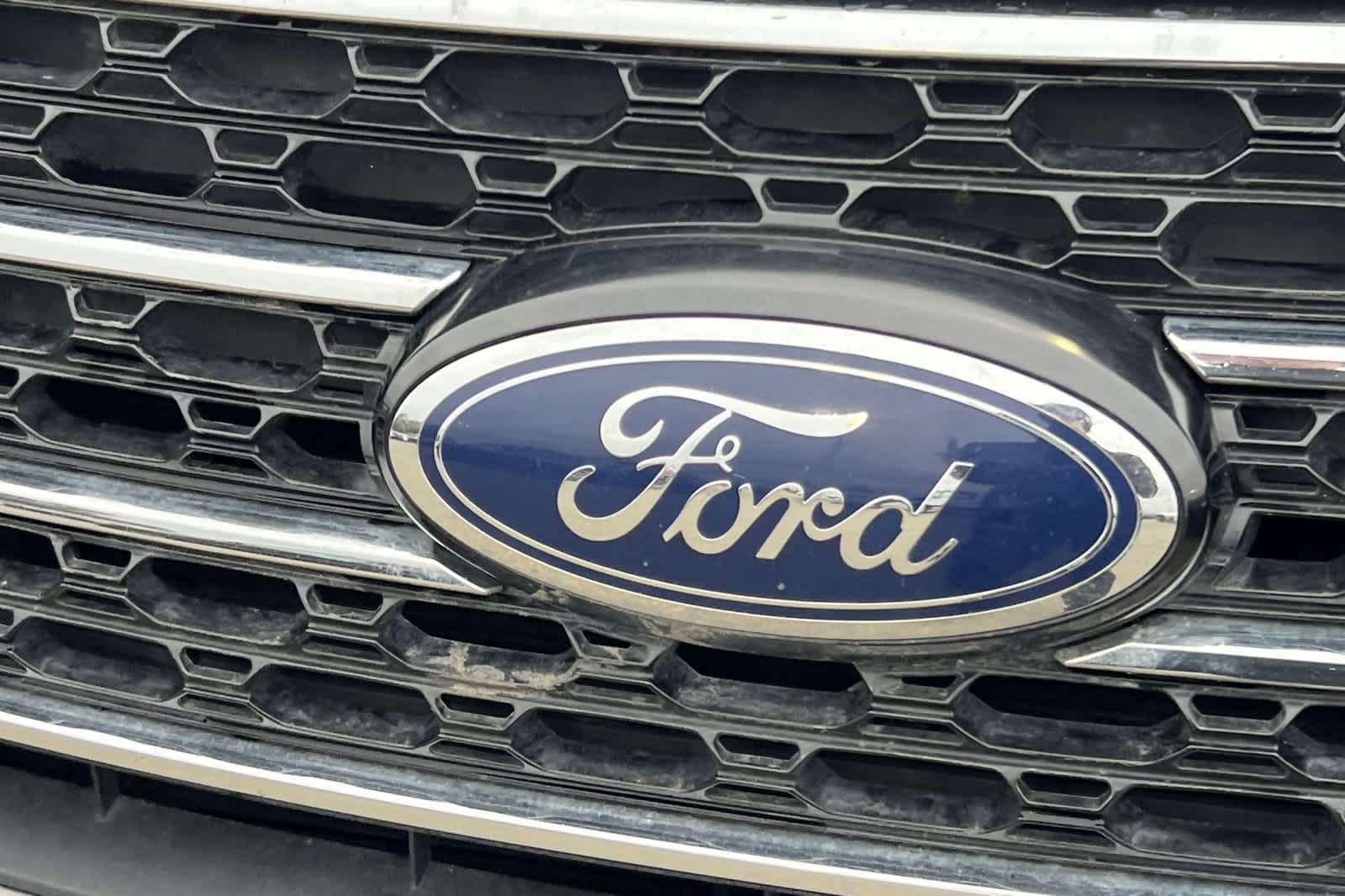 Thumbnail: 2020 Ford Explorer - 10