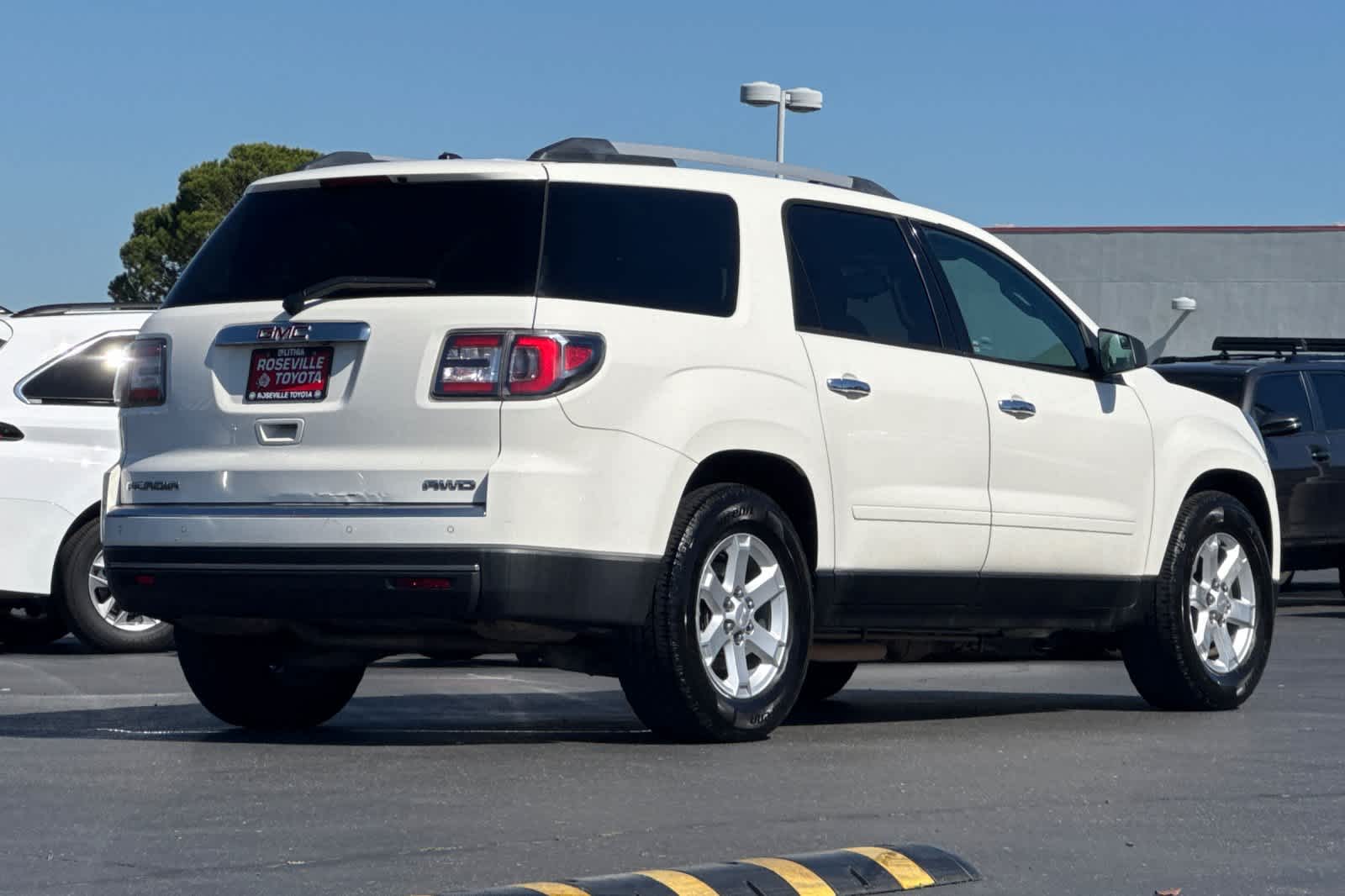 Thumbnail: 2014 GMC Acadia - 2