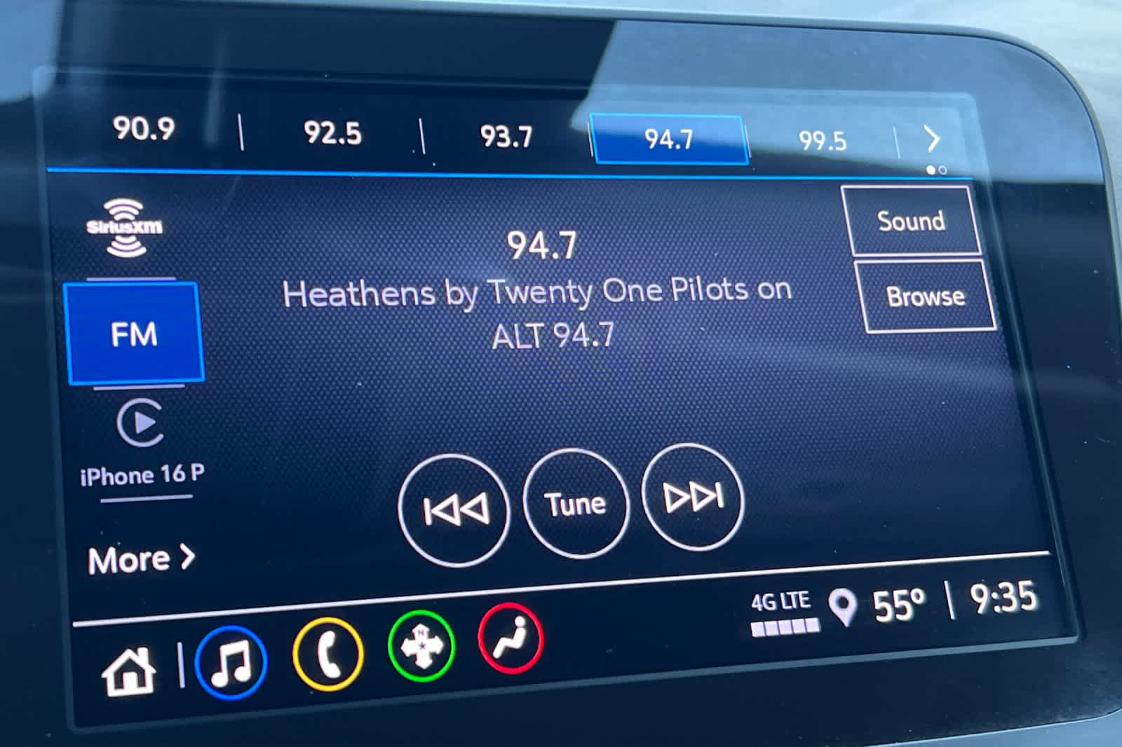 Thumbnail: 2024 Chevrolet Malibu - 19