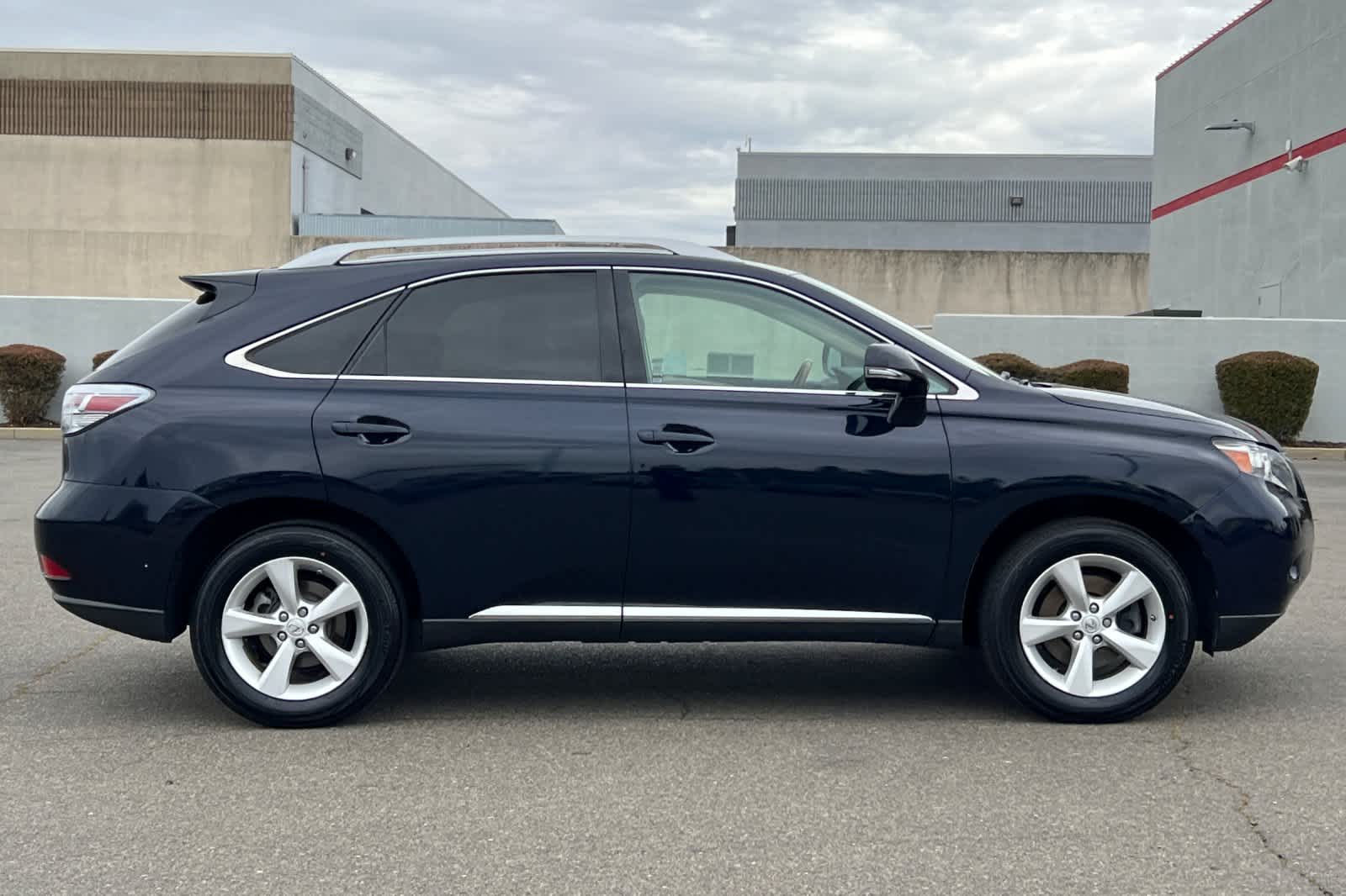 Thumbnail: 2010 Lexus RX - 6