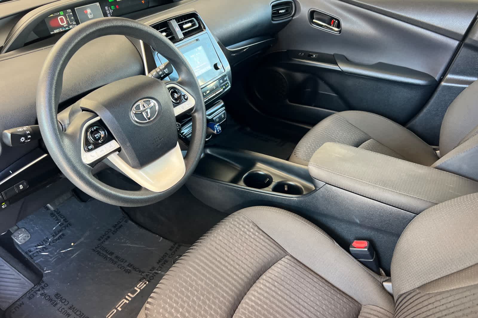 Thumbnail: 2017 Toyota Prius - 11