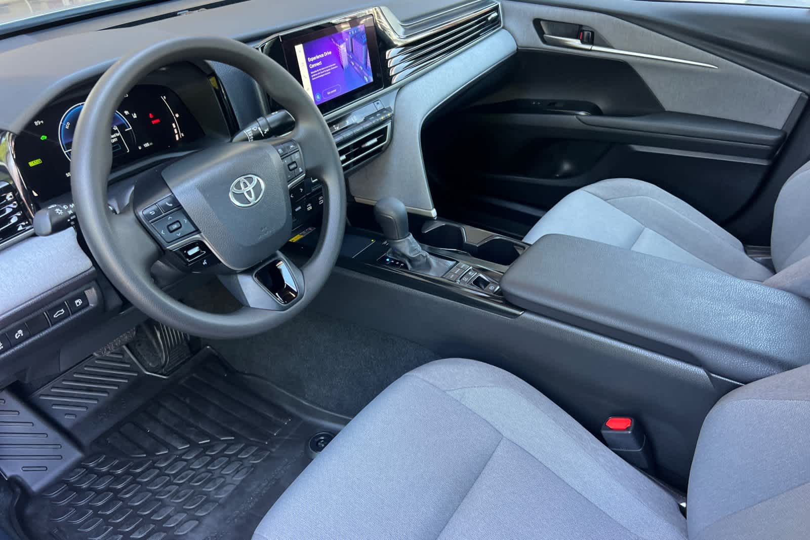 Thumbnail: 2025 Toyota Camry - 11