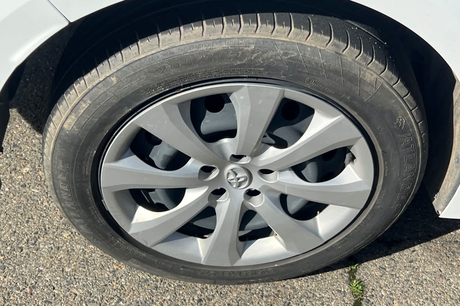 Thumbnail: 2024 Toyota Corolla - 13