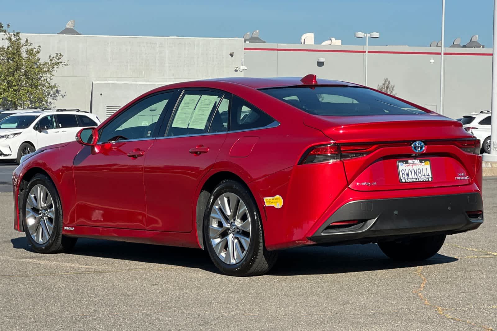 Thumbnail: 2021 Toyota Mirai - 7