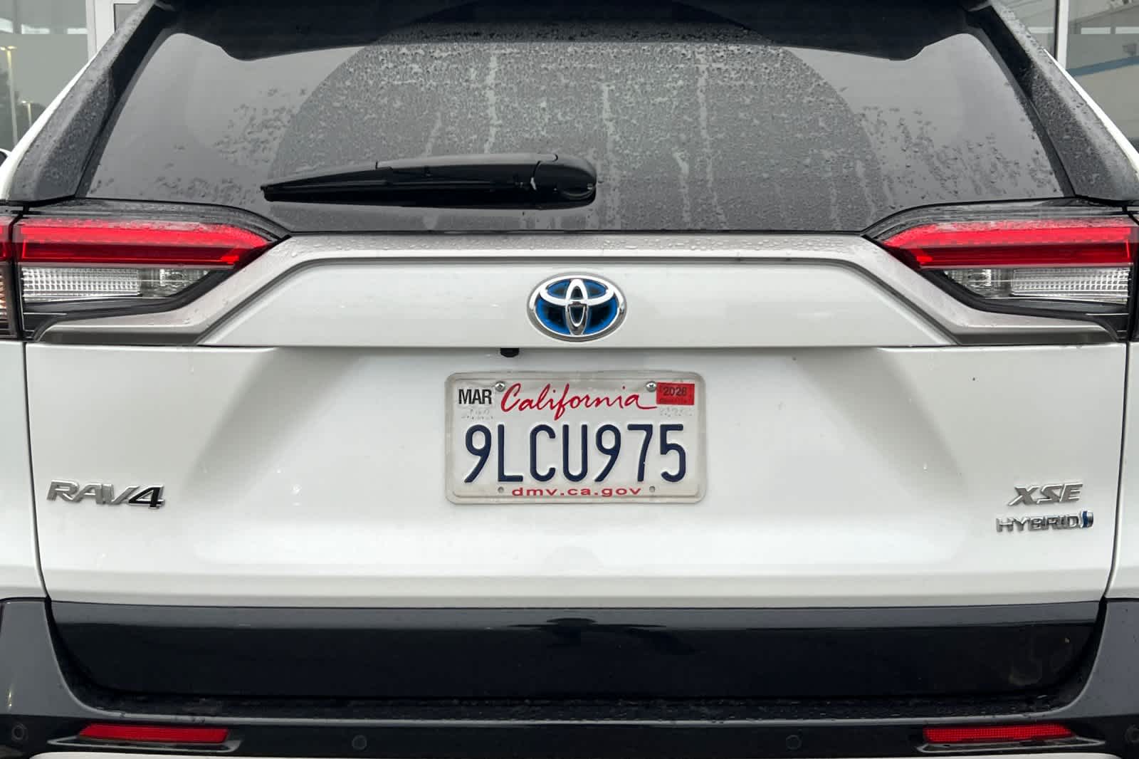 Thumbnail: 2024 Toyota RAV4 - 16