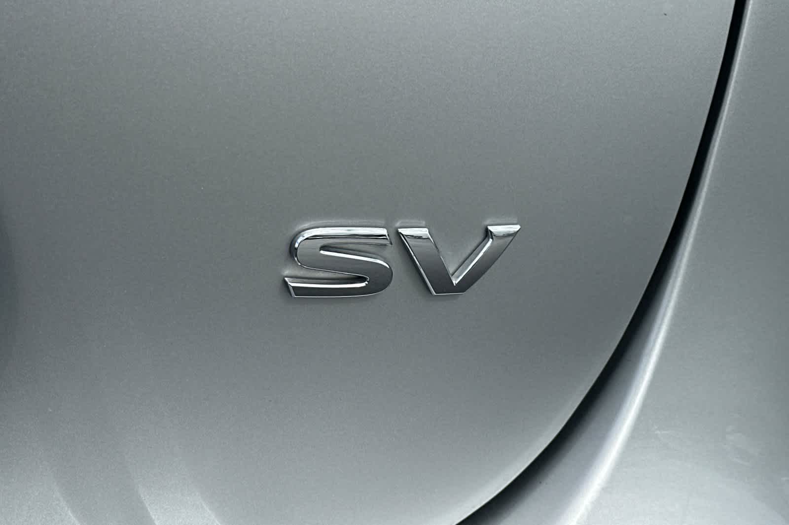 Thumbnail: 2022 Nissan Rogue Sport - 32