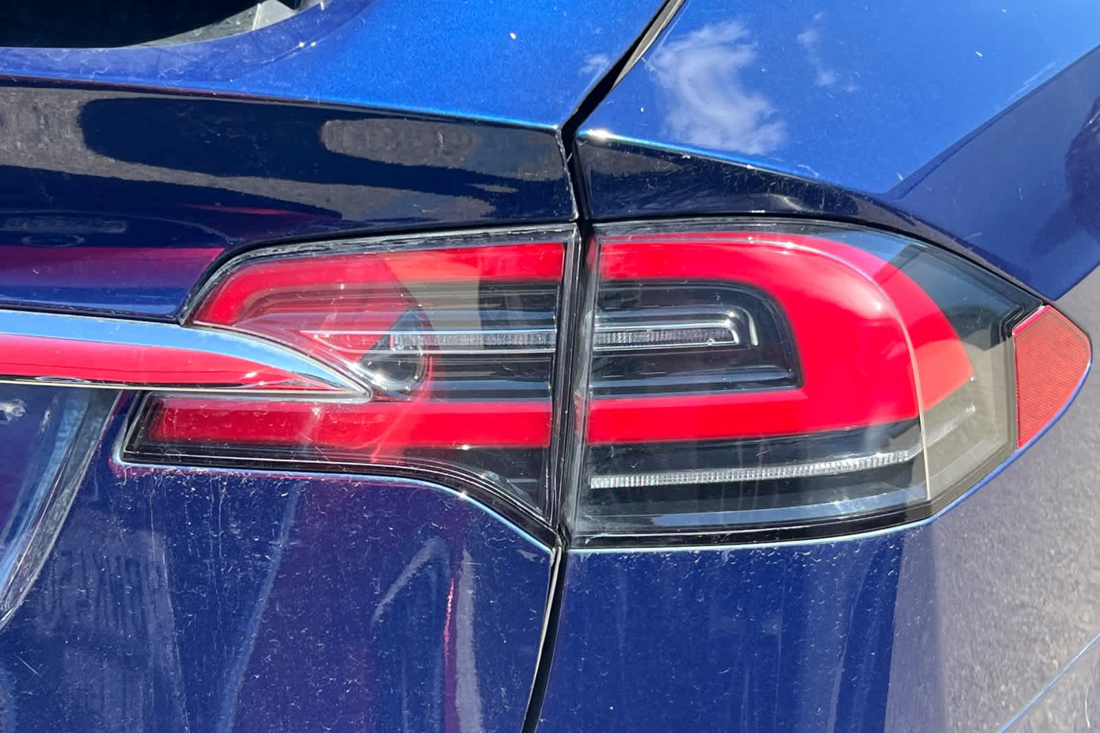 Thumbnail: 2017 Tesla Model X - 18