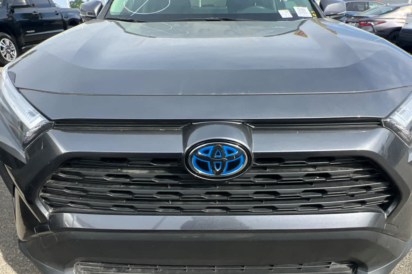 Thumbnail: 2024 Toyota RAV4 - 12