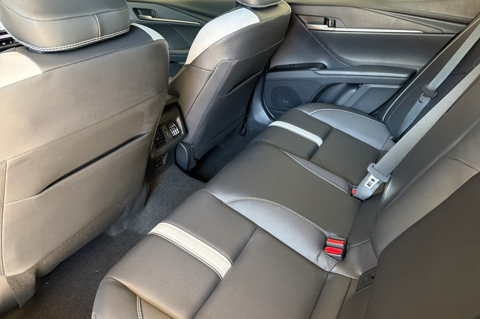 Thumbnail: 2026 Toyota Camry - 4