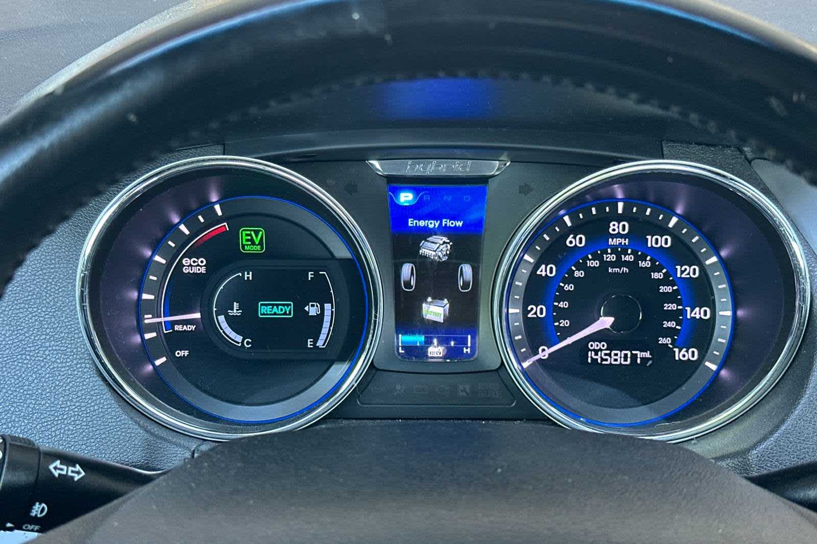 Thumbnail: 2013 Hyundai Sonata - 27