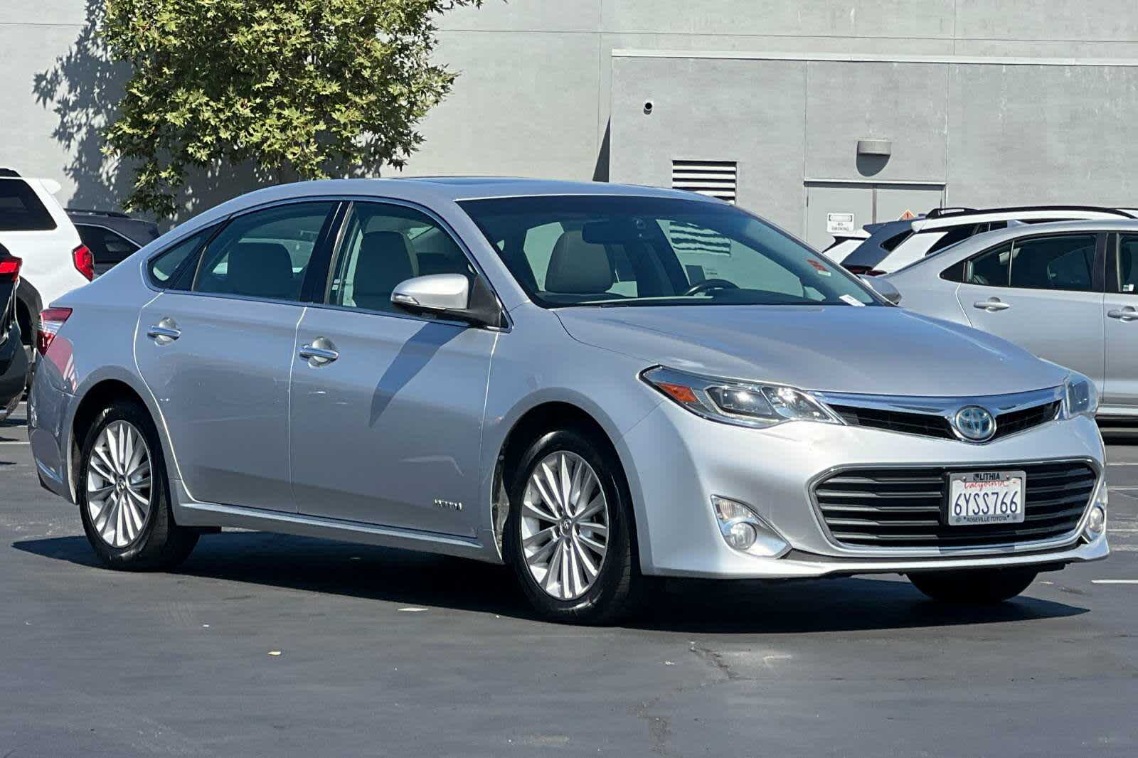 Thumbnail: 2013 Toyota Avalon - 5