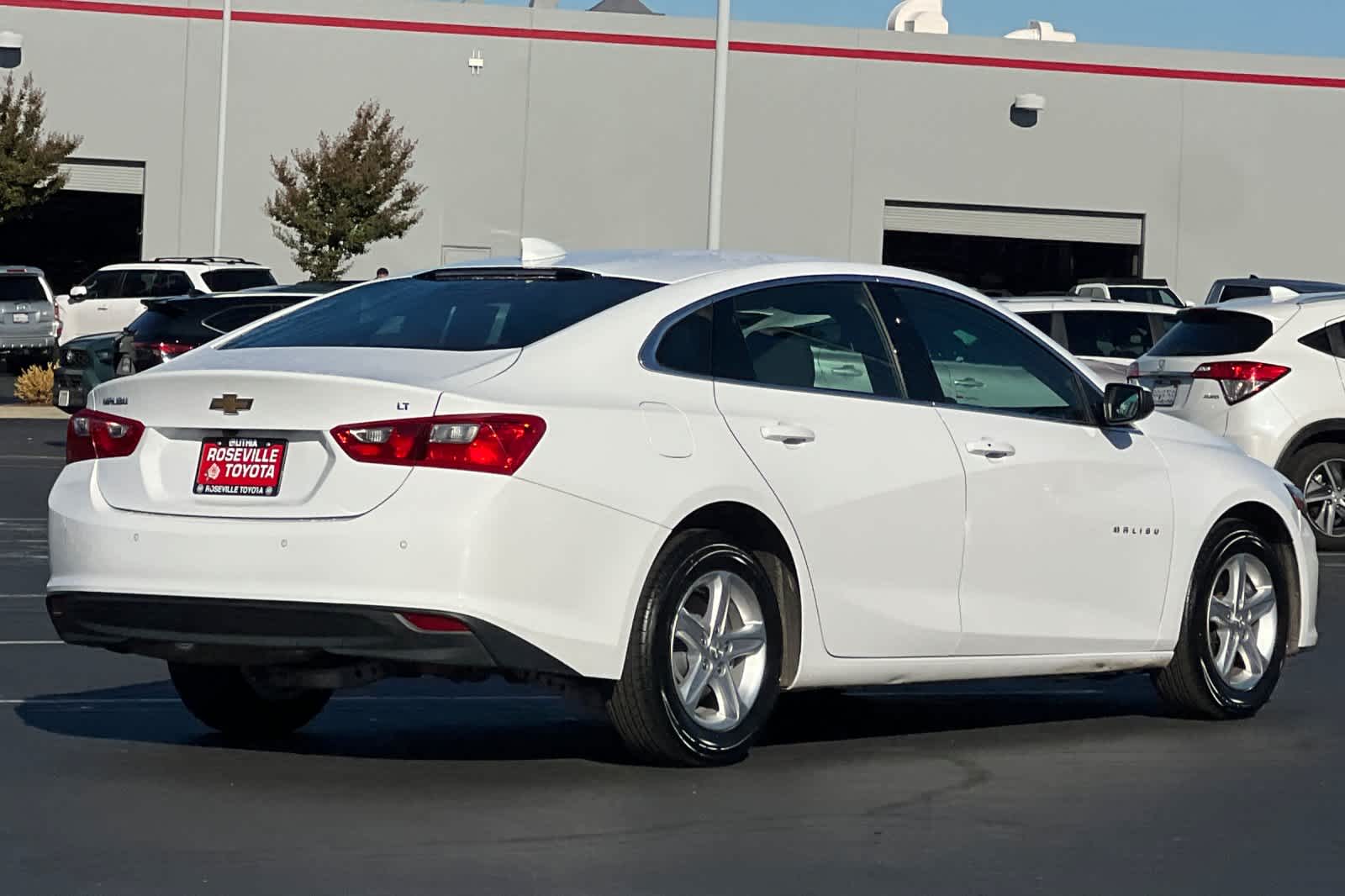 Thumbnail: 2024 Chevrolet Malibu - 2