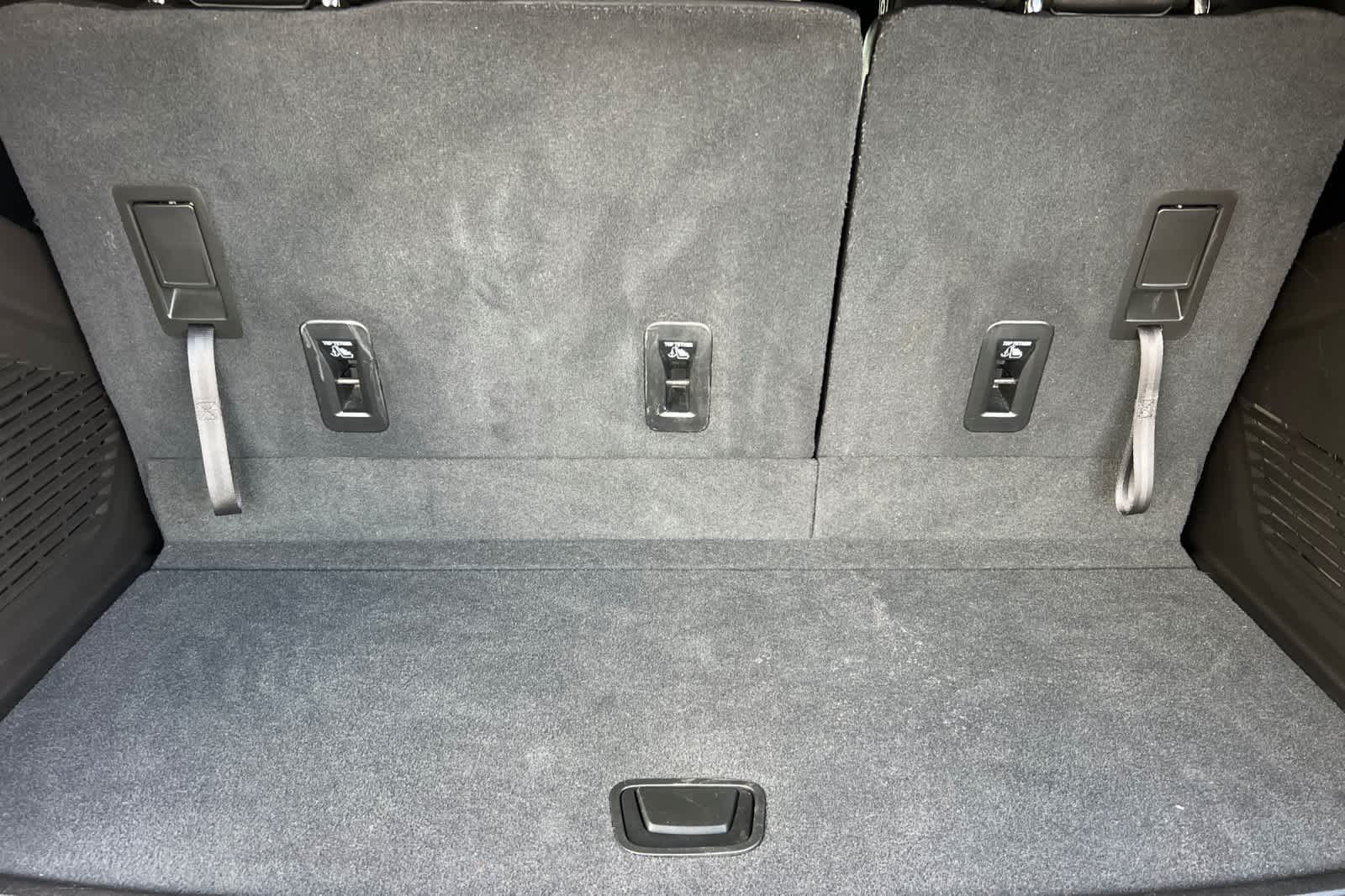 Thumbnail: 2021 Chevrolet Tahoe - 18