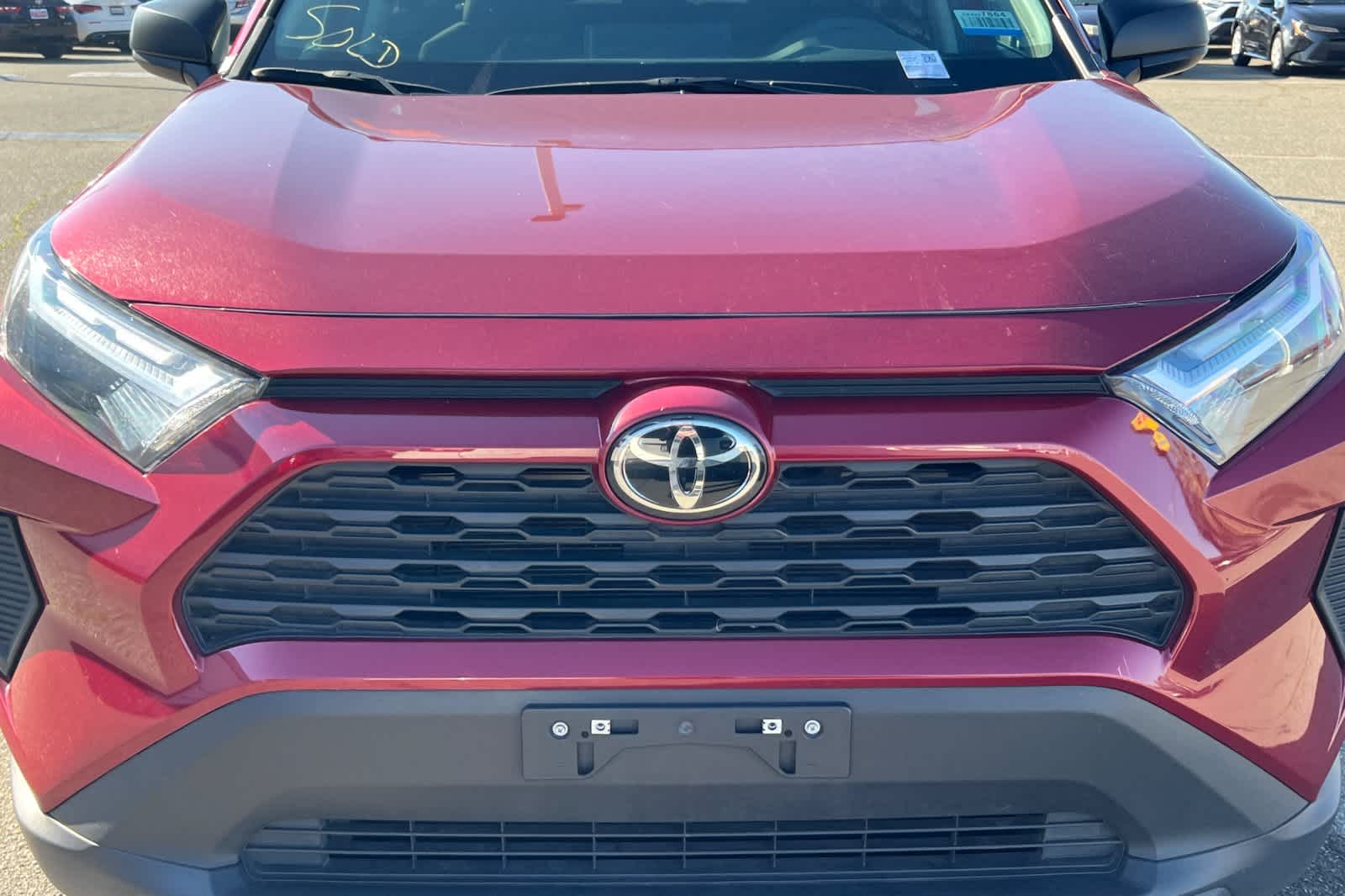 Thumbnail: 2024 Toyota RAV4 - 9