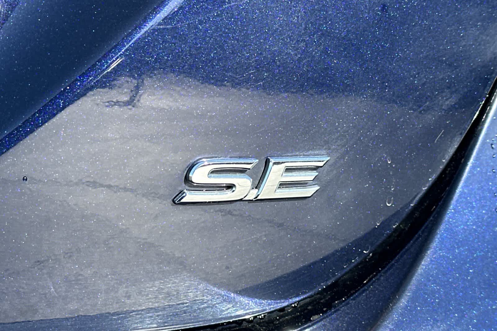 Thumbnail: 2022 Toyota Camry - 30