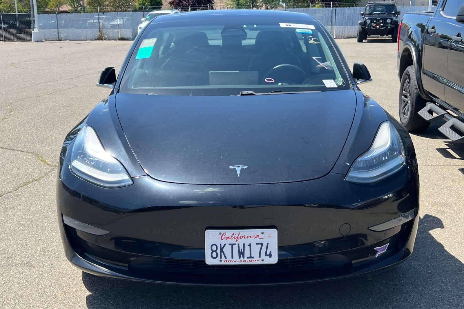 Thumbnail: 2019 Tesla Model 3 - 2