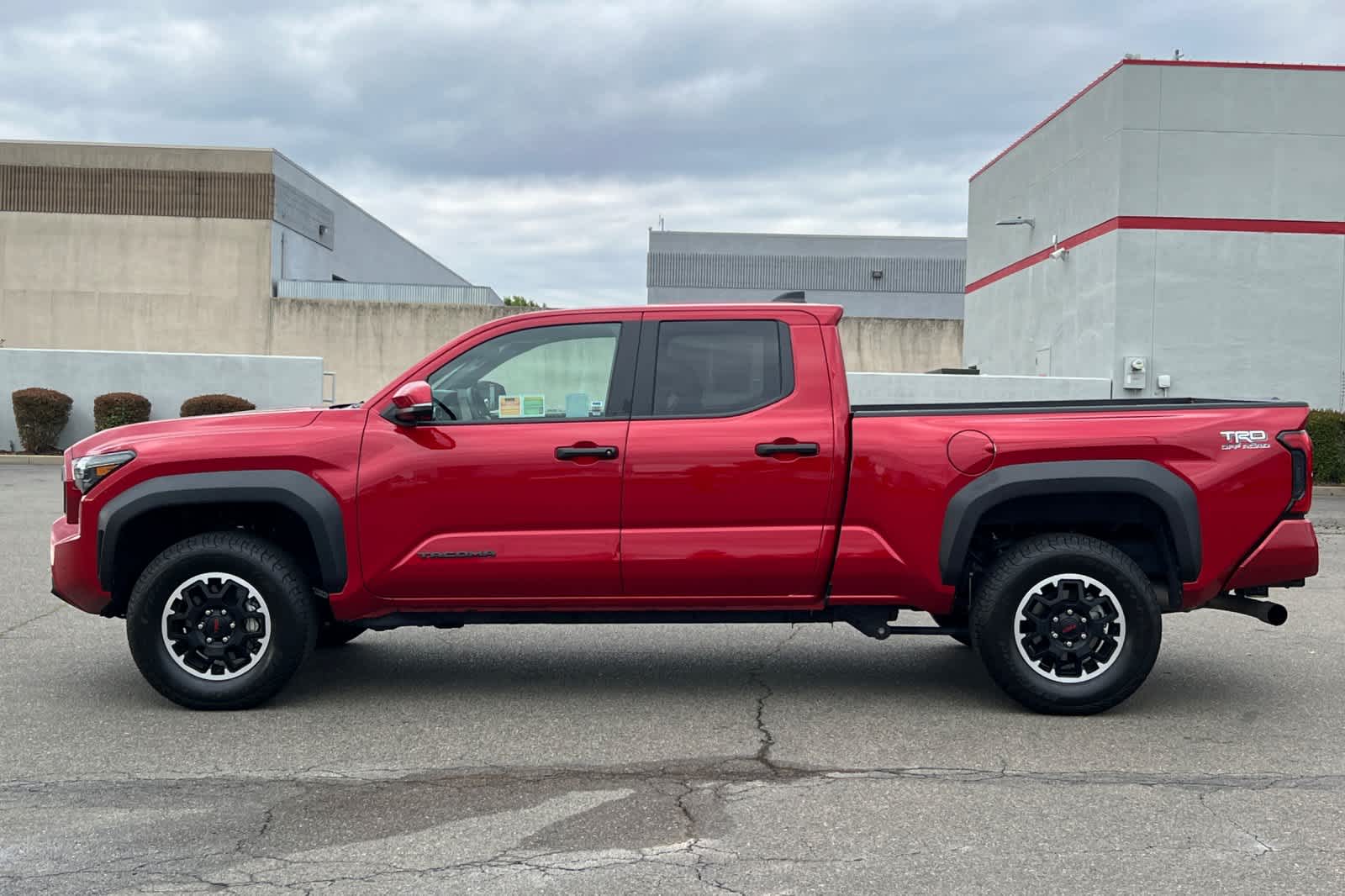 Thumbnail: 2024 Toyota Tacoma - 9