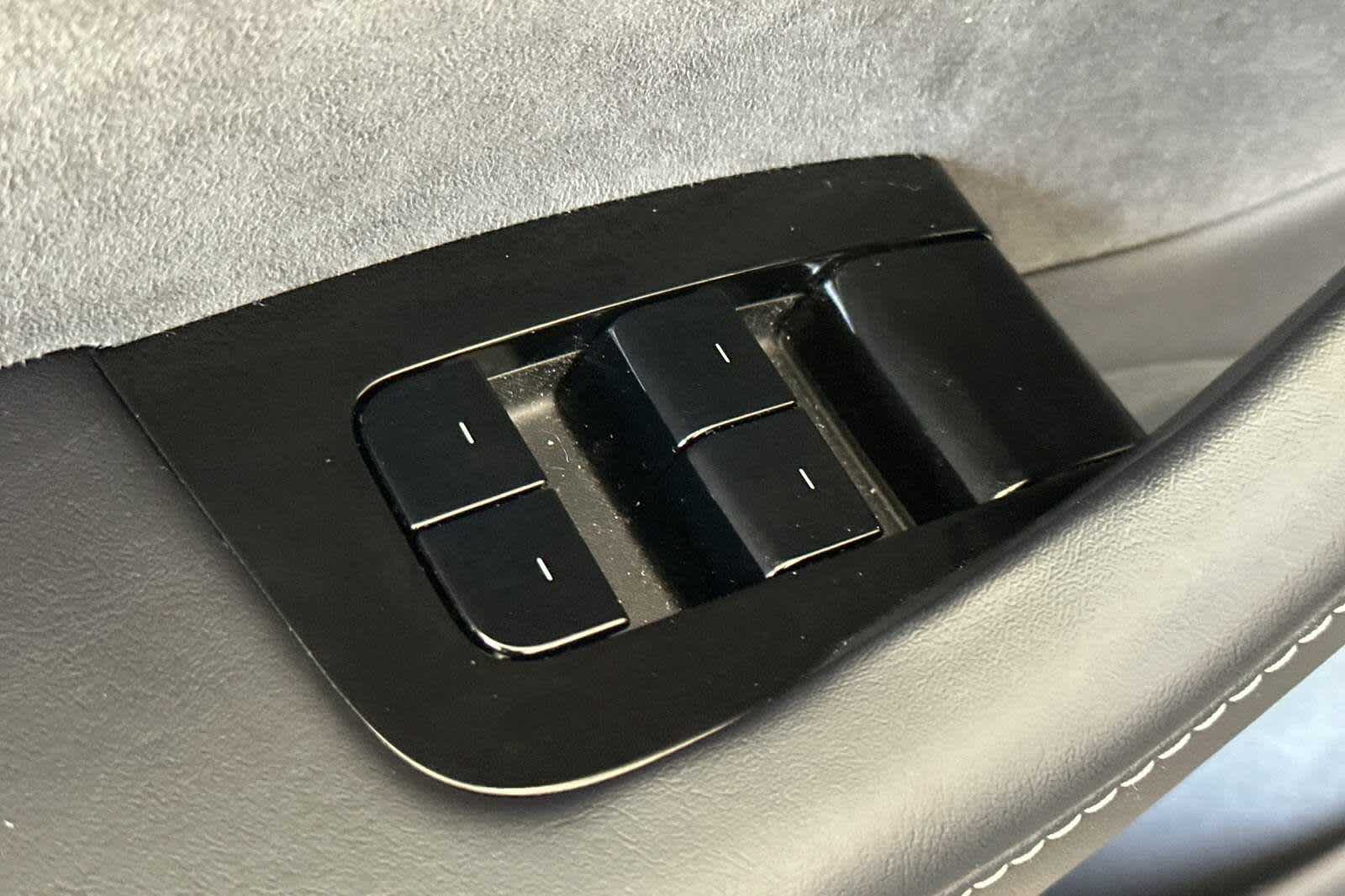 Thumbnail: 2018 Tesla Model 3 - 13