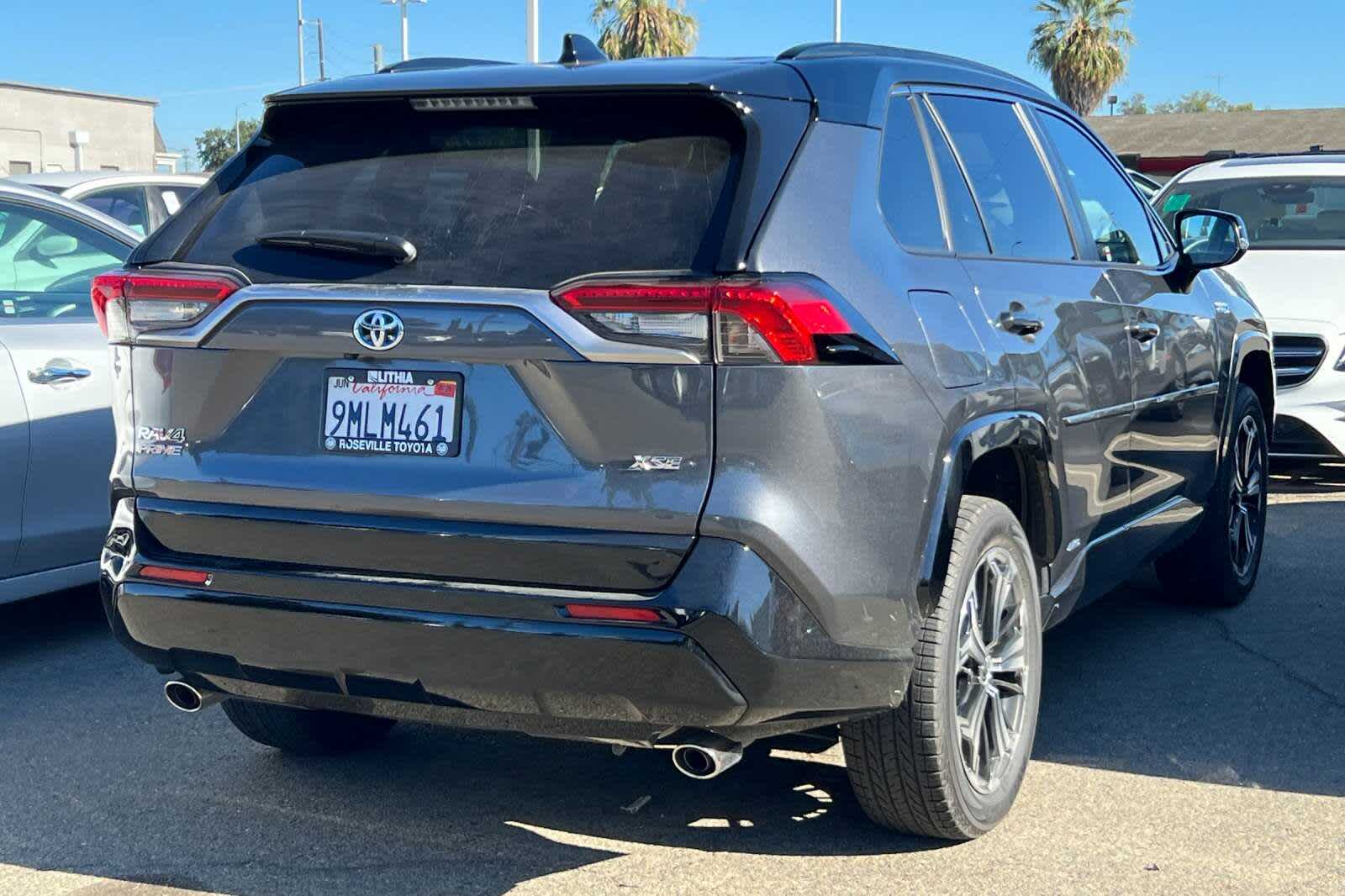 Thumbnail: 2024 Toyota RAV4 - 2