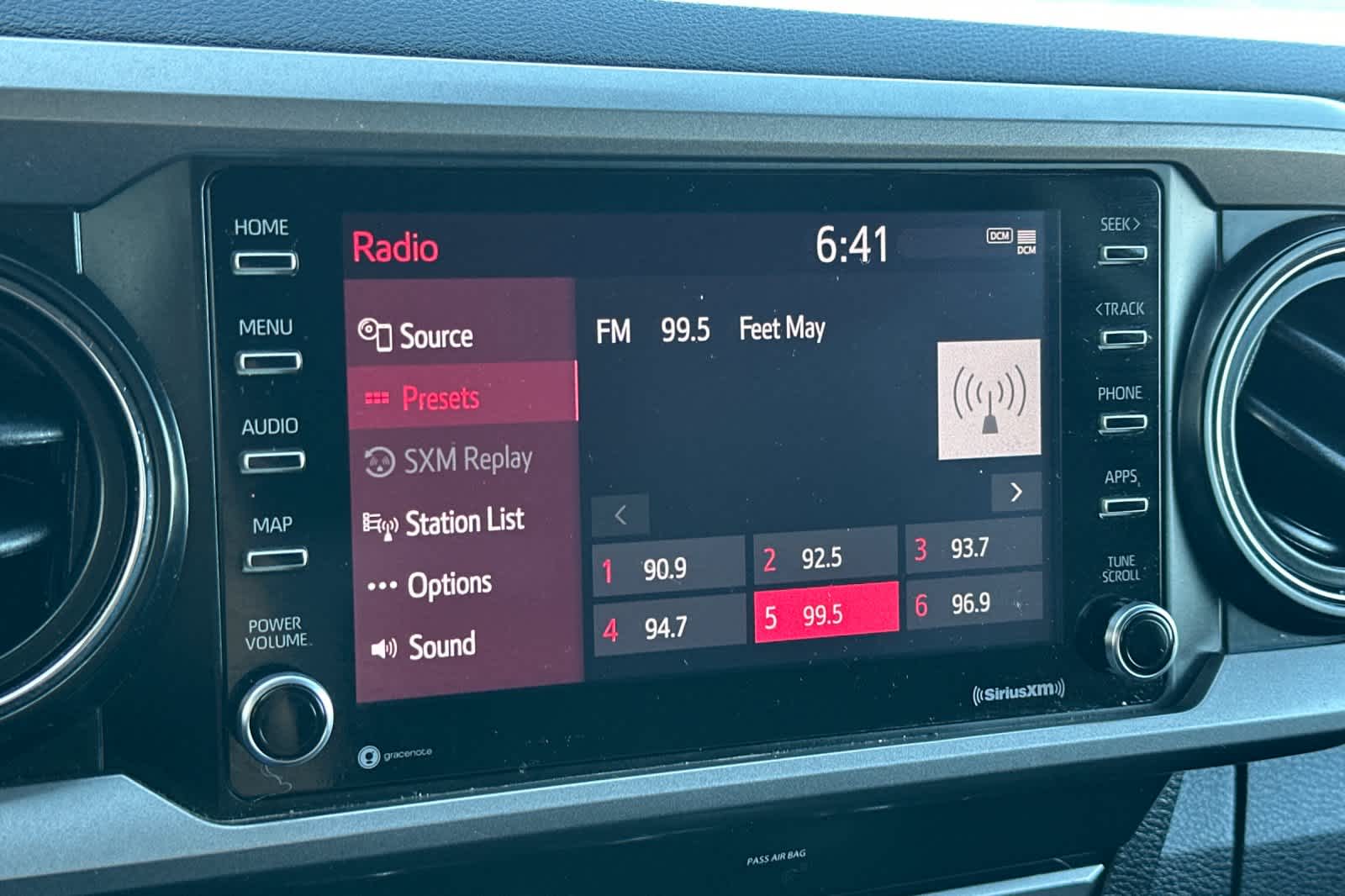 Thumbnail: 2021 Toyota Tacoma - 19