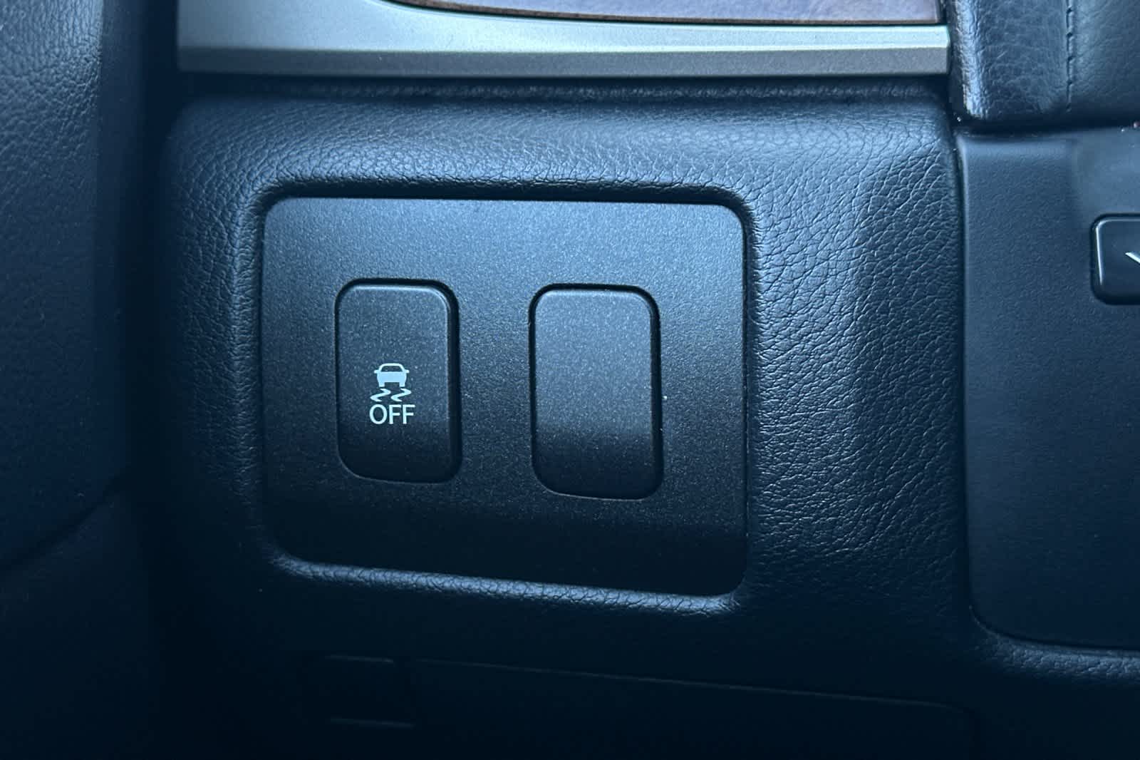 Thumbnail: 2015 Lexus GS - 30