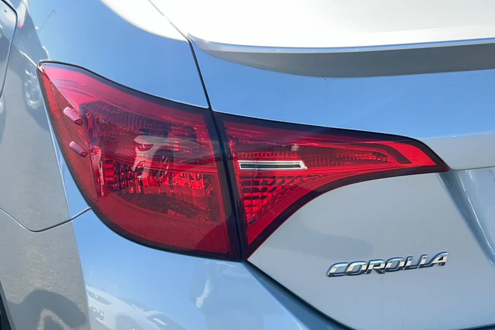 Thumbnail: 2018 Toyota Corolla - 15