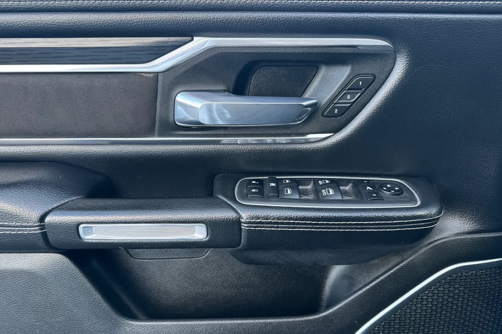 Thumbnail: 2023 RAM 1500 - 11