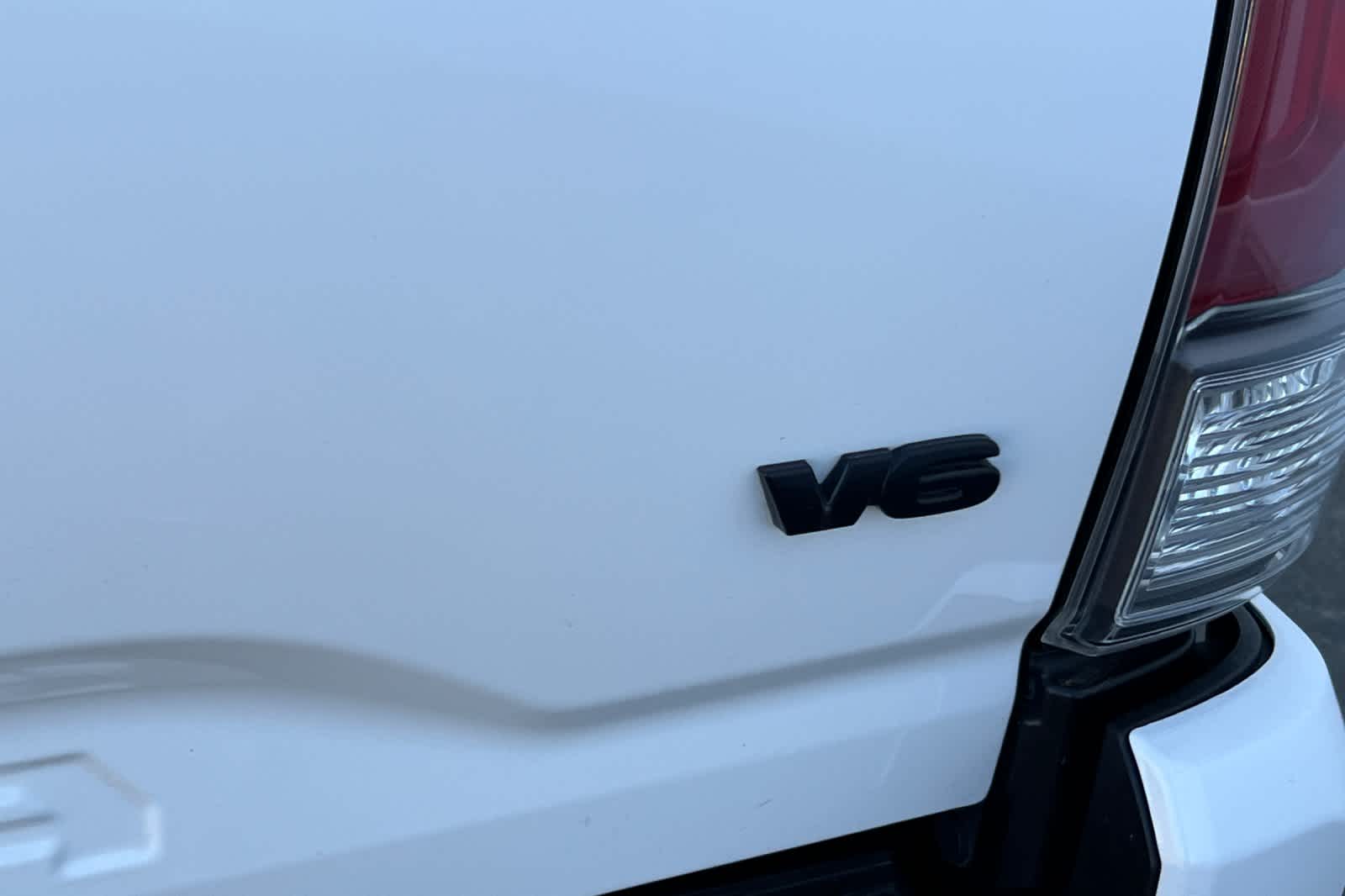 Thumbnail: 2023 Toyota Tacoma - 7