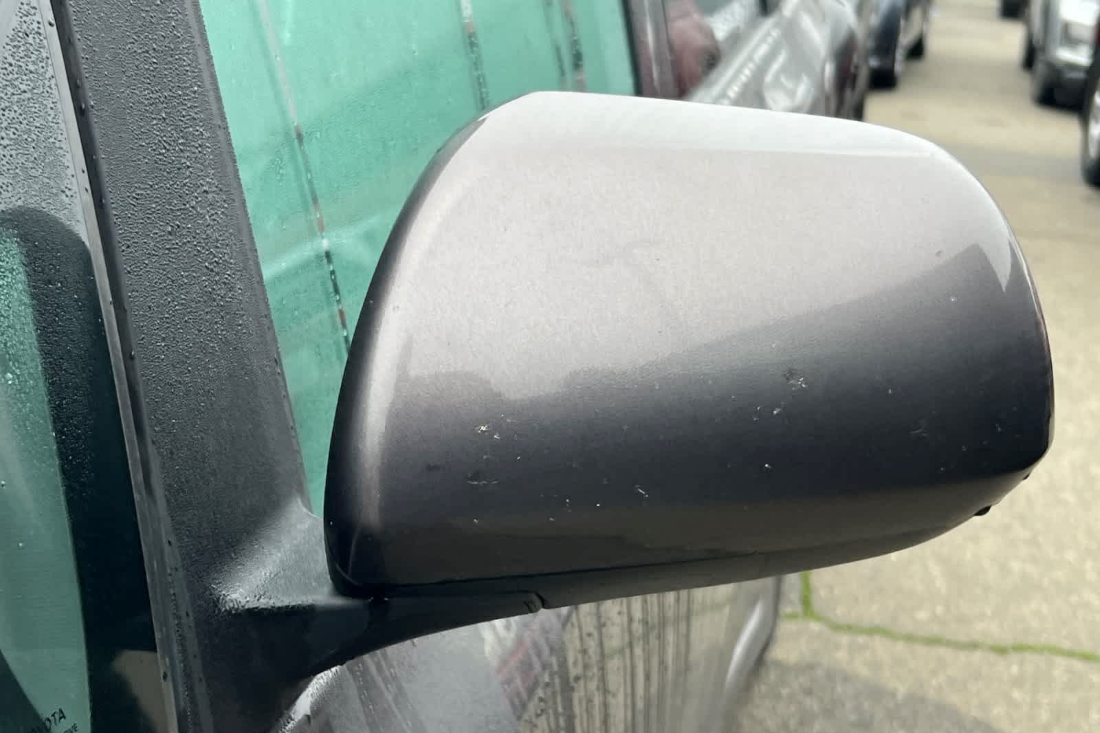 Thumbnail: 2015 Toyota Sienna - 20