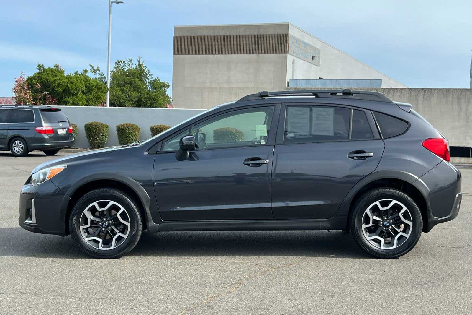 2016 Subaru Crosstrek Limited 9