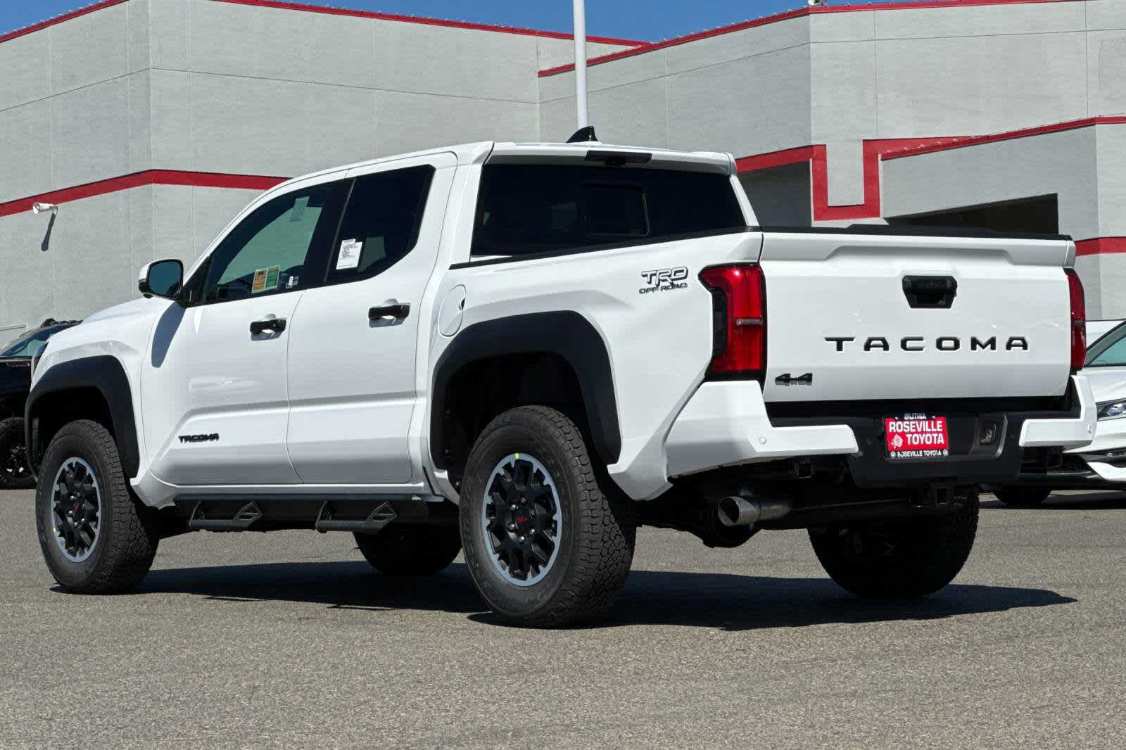 Thumbnail: 2025 Toyota Tacoma - 6