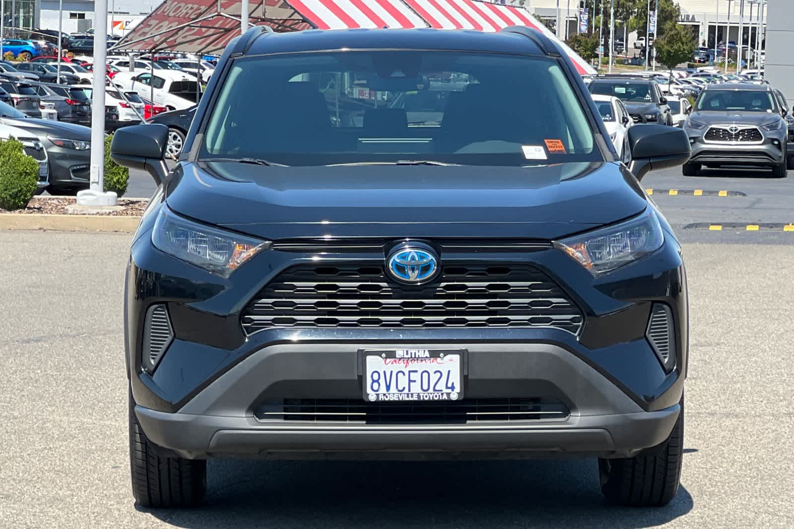 Thumbnail: 2021 Toyota RAV4 - 10