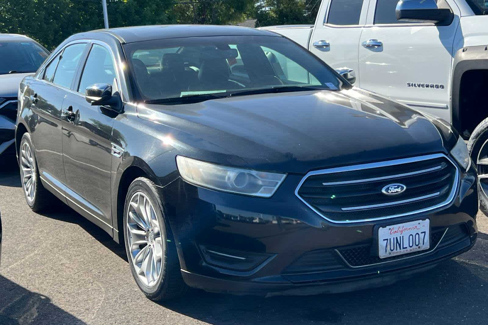Thumbnail: 2015 Ford Taurus - 3
