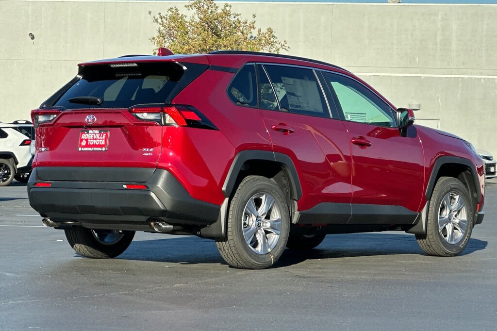 New 2025 Toyota RAV4 XLE SUV