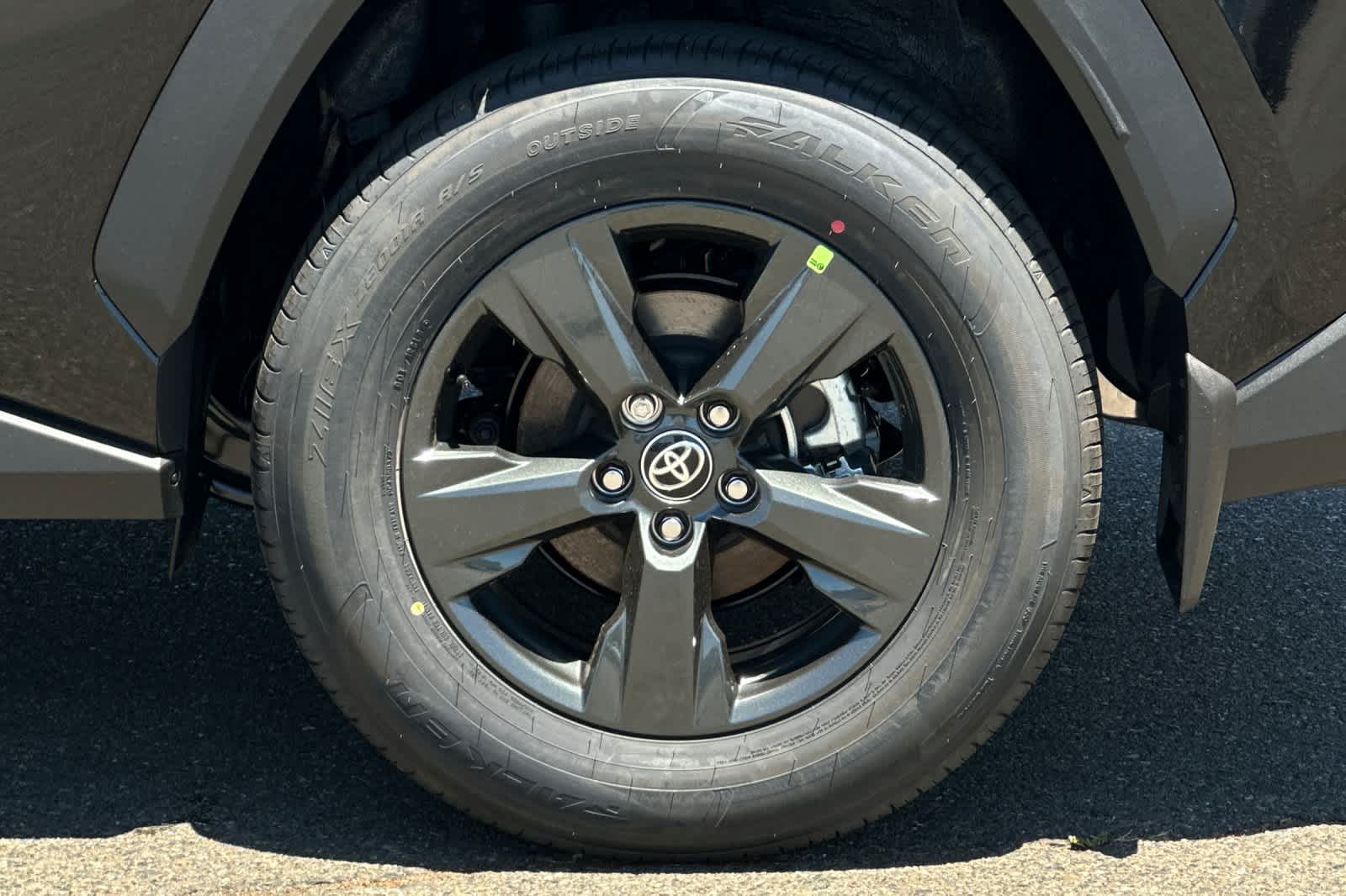 Thumbnail: 2026 Toyota RAV4 - 32