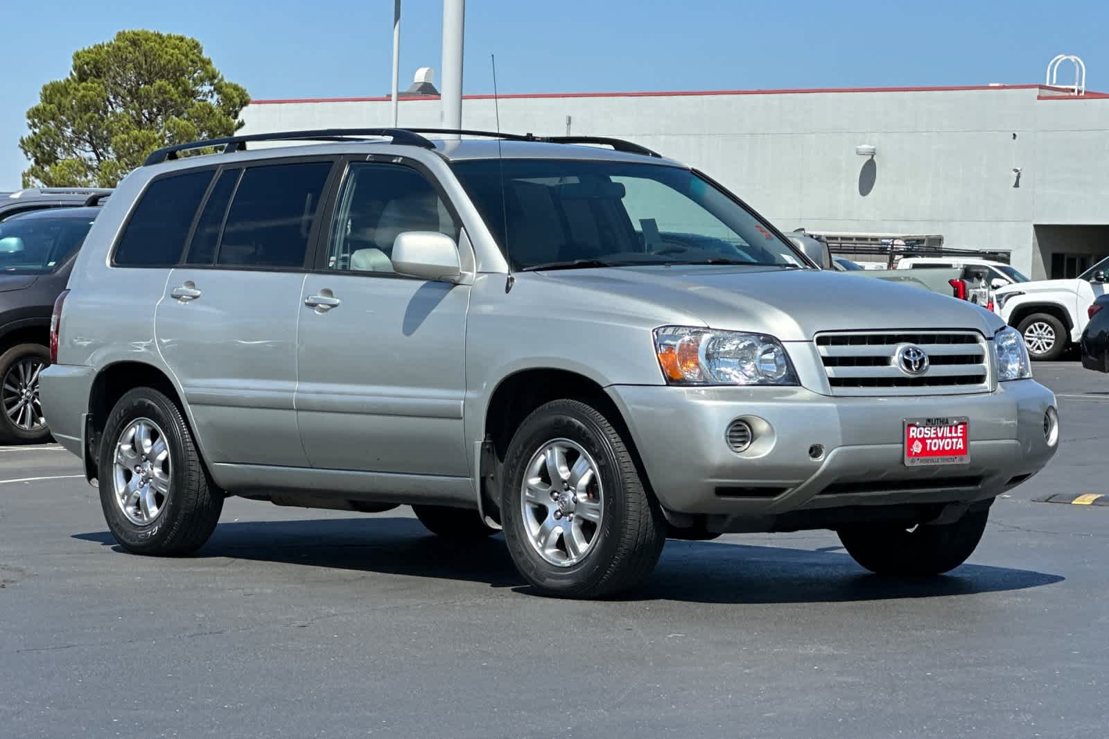 Thumbnail: 2005 Toyota Highlander - 5