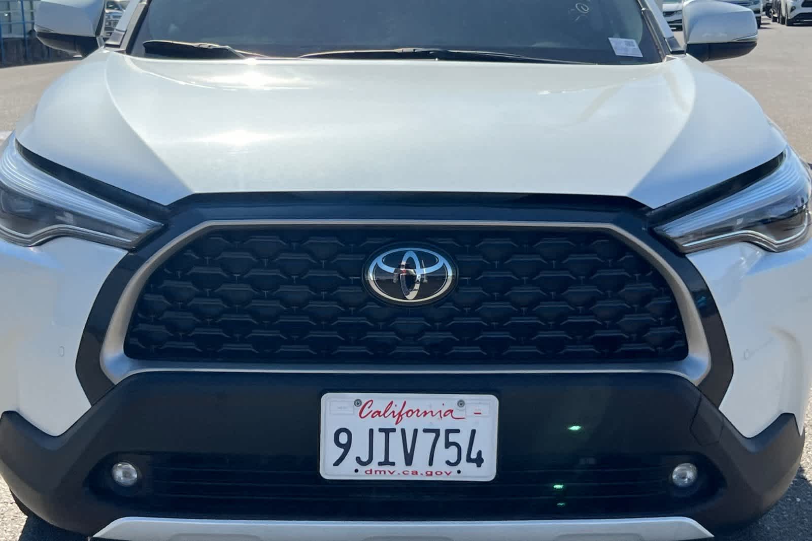 Thumbnail: 2023 Toyota Corolla Cross - 9