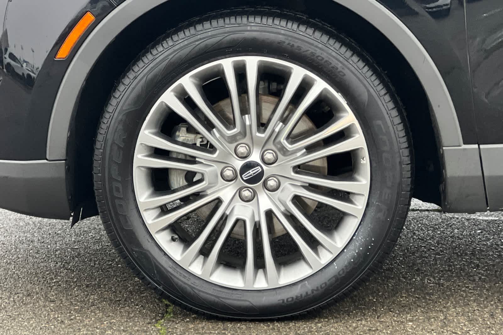 Thumbnail: 2018 Lincoln MKX - 27