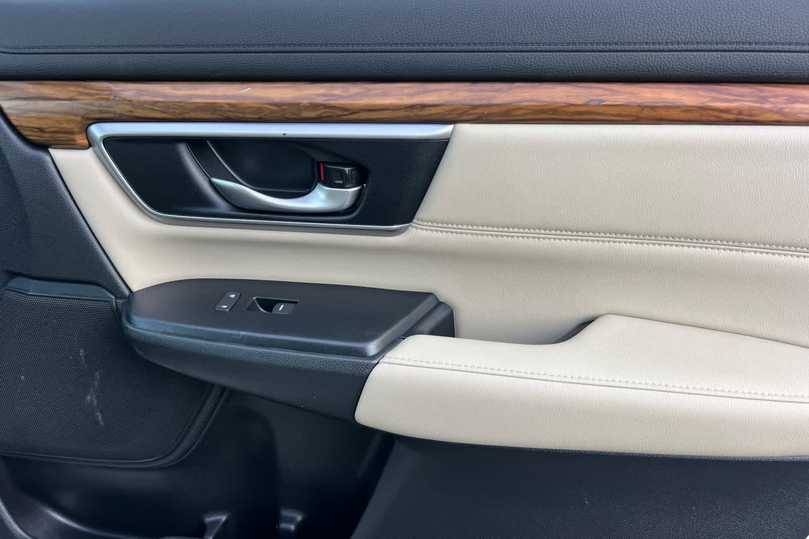 Thumbnail: 2017 Honda CR-V - 19