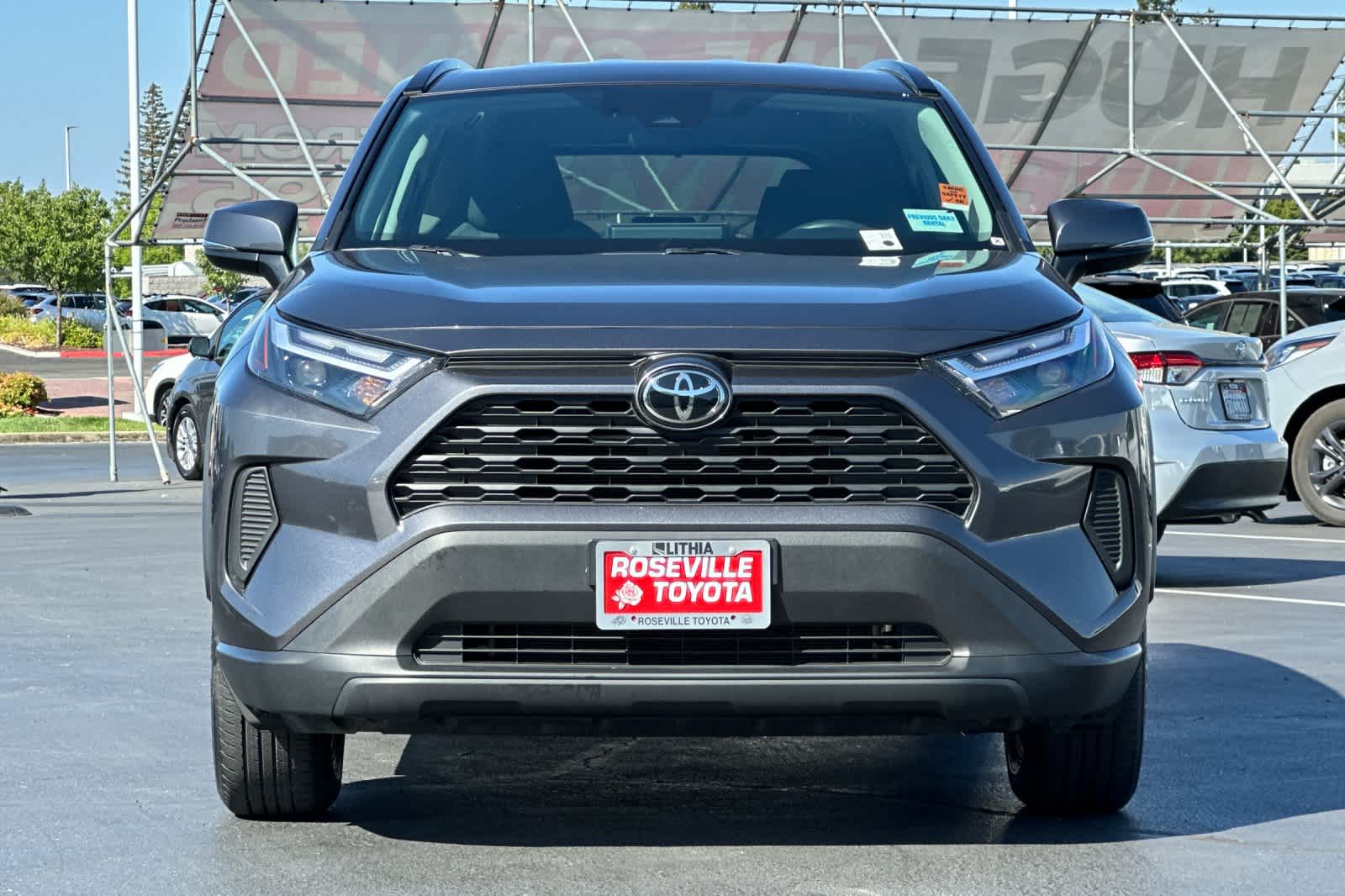 Thumbnail: 2024 Toyota RAV4 - 10