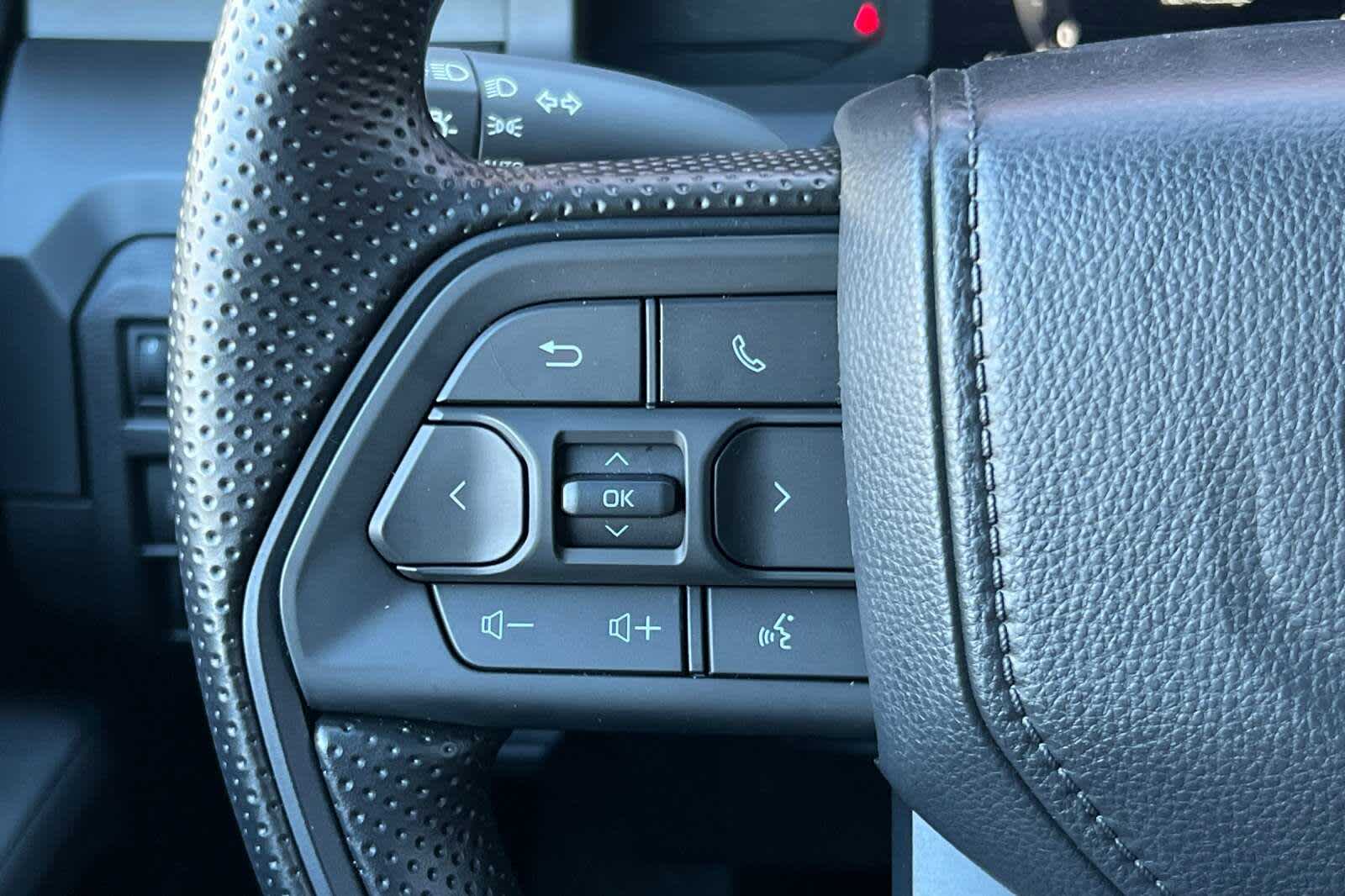 2025 Toyota Tacoma SR 23