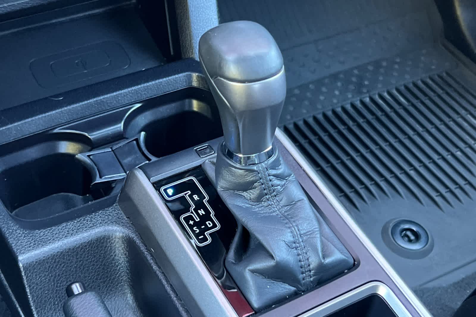 Thumbnail: 2021 Toyota Tacoma - 23