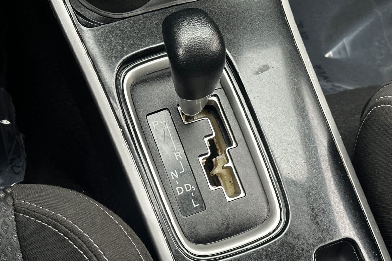 Thumbnail: 2019 Mitsubishi Outlander - 24