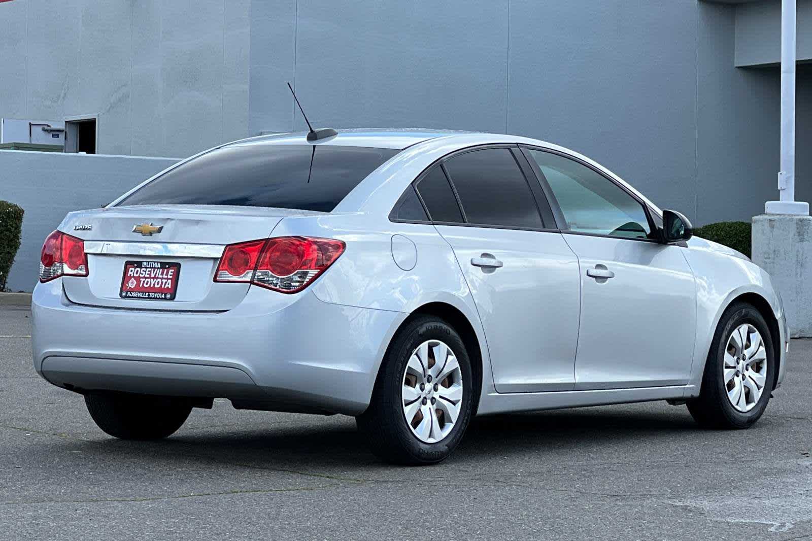 2016 Chevrolet Cruze Limited 2