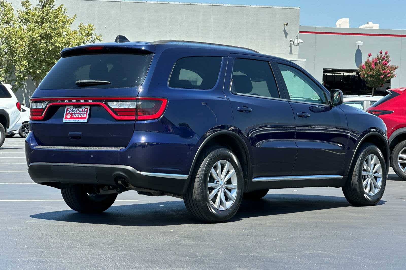 Thumbnail: 2017 Dodge Durango - 2
