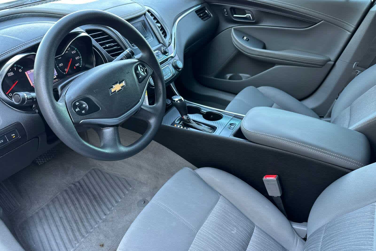 Thumbnail: 2014 Chevrolet Impala - 11