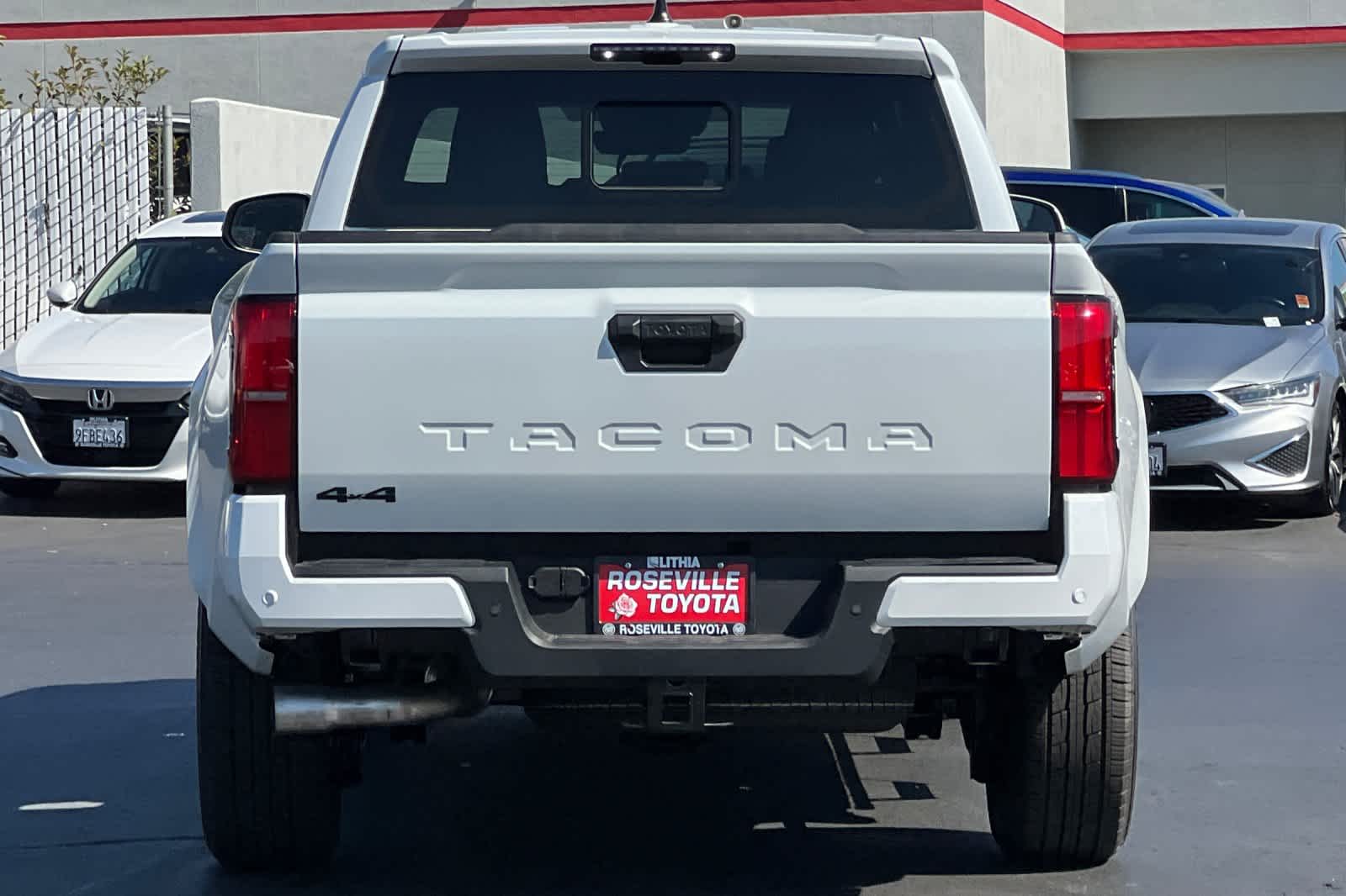 Thumbnail: 2025 Toyota Tacoma - 7