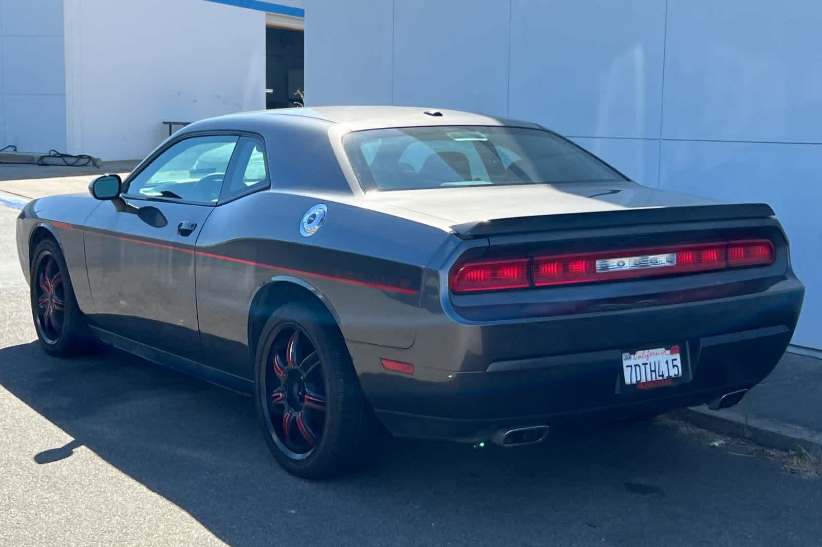 Thumbnail: 2014 Dodge Challenger - 4