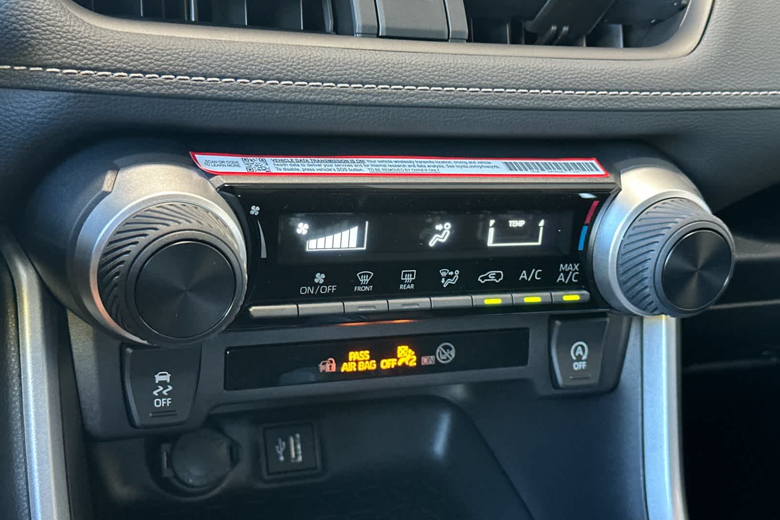 Thumbnail: 2025 Toyota RAV4 - 22